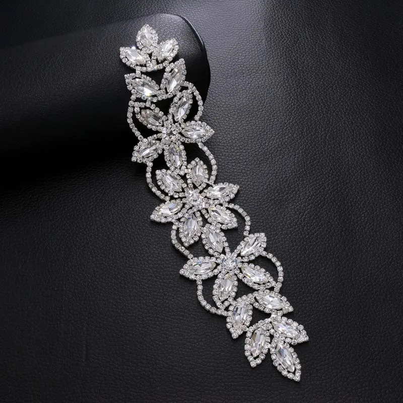 

DIY 2pcs Exquisite Flower Very Beatiful Rhinestone Patch Applique Bridal Belt Sash Sew on Bright Strass Wedding Dress HD-895