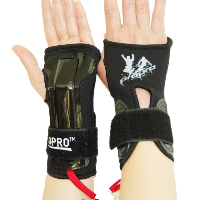 Wrist Palm Guards Pads Stablizer Support Skateboard Ski Roller Derby