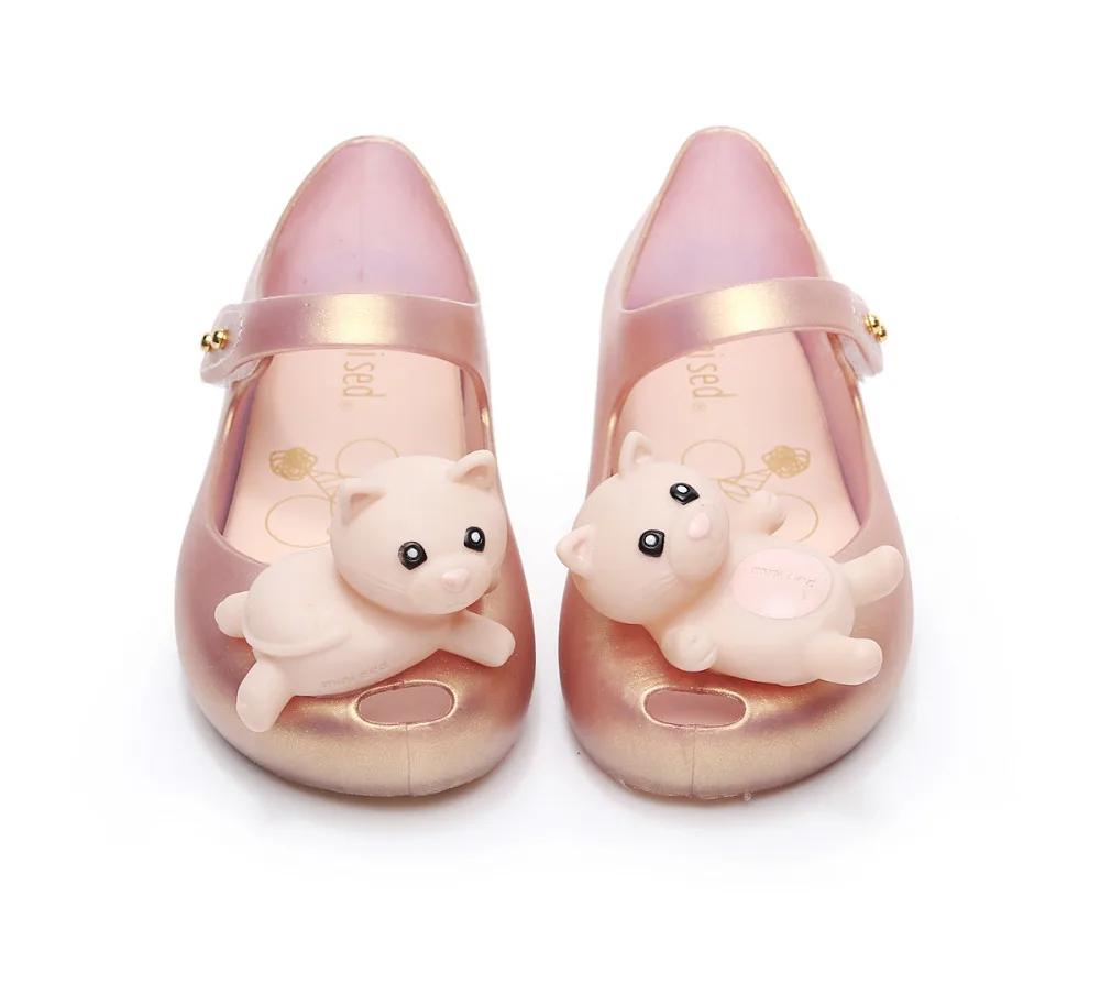 

2018 new products lovely Cartoon jelly cold shoes Korean version summer soft bottom girls sandals Super soft and comfortable