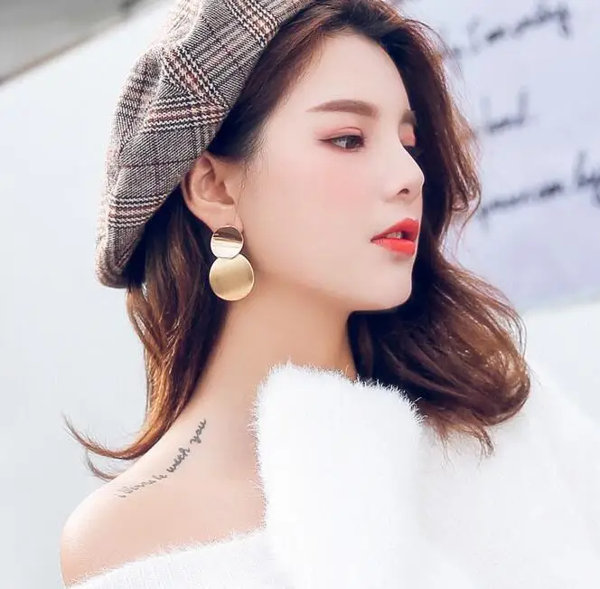 

2019 New Korea Vintage Metal Circular Earrings Drop with perforated make up stylish pendant Big Earrings000000 For Women Jewelry