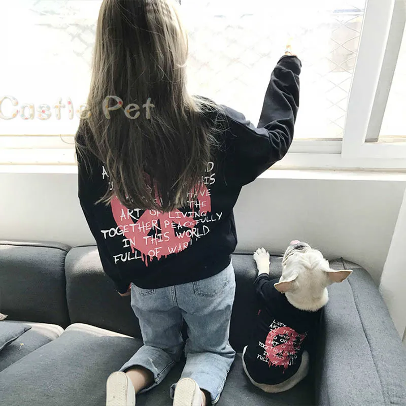 

Family Matching Dog Hoodie, French Bulldog Pug Pet Costume Dog Clothing For Puppy Ropa ,Warm Dog Caped Sweatshirt Matching
