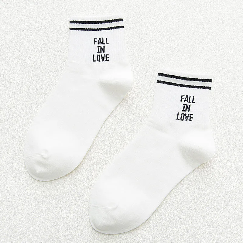 [COSPLACOOL] «FALL IN LOVE»/носки до щиколотки в стиле Харадзюку с надписью; японские креативные забавные Женские носочки; теплые уличные белые носки; Calcetines - Цвет: White Socks