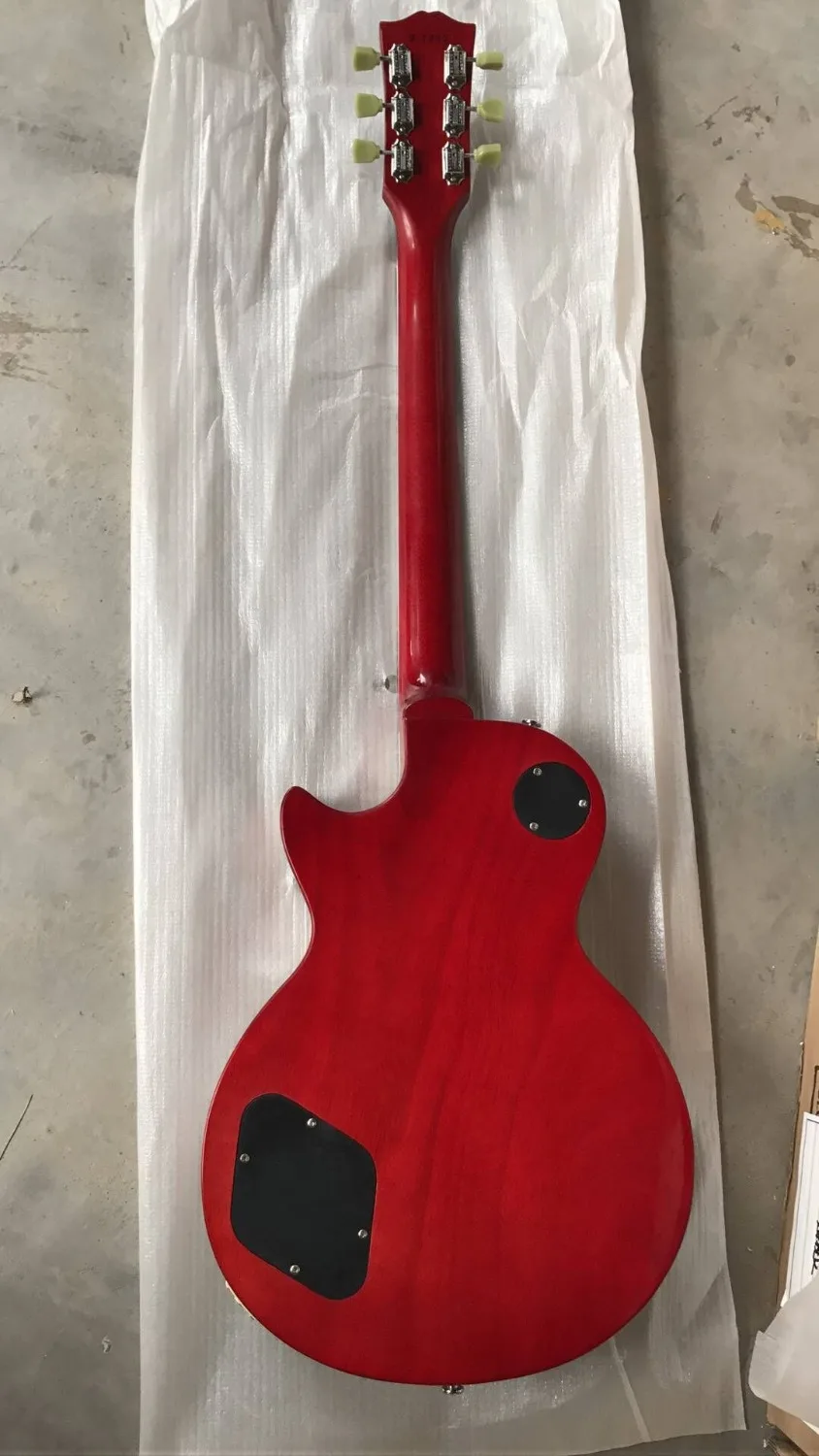 Custom Electric Guitar In AGED MURPHY,DIRTY LEMON BURST,R8,CHAMBERED,GROVER STYLE TUNERS 170710 Custom Electric Guitar In AGED MURPHY,DIRTY LEMON BURST,R8,CHAMBERED,GROVER STYLE TUNERS 170710