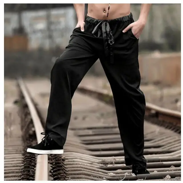 Мужские штаны-шаровары размера плюс, брюки для ног, широкие штаны, дышащие костюмы певицы, новые летние шелковые штаны с драпировкой, свободные M-4XL - Цвет: black