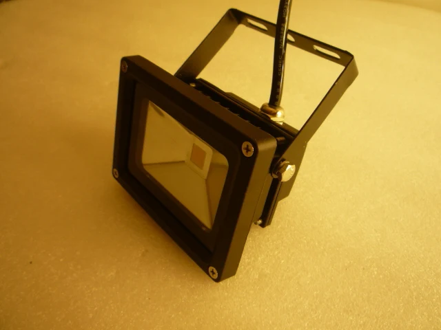 

Cheap 10W LED Flood Light Outdoor Lighting Waterproof IP65 85-265V Black Housing Floodlight 10 Watt Warm white Cool white CE