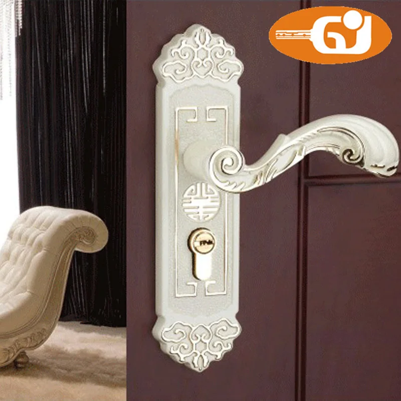 

IVORY WHITE MANUAL DOOR HANDLE LOCK WITH DOUBLE LATCH