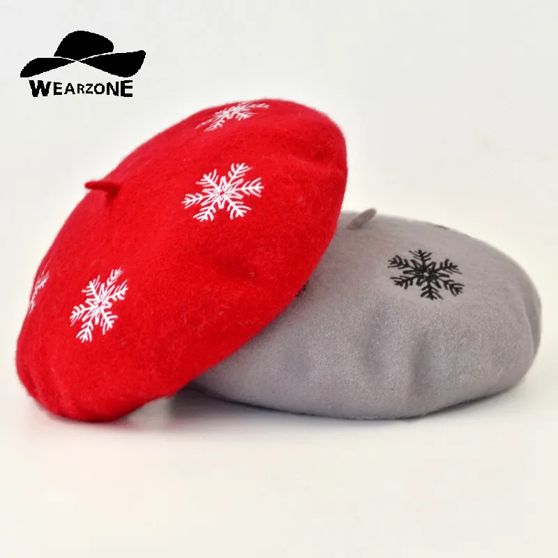 

2017 Hot Women Felt 100%wool French Hat Snowflake Embroidery Beret Caps Felt Pillbox Hat Fashion Amazing Artist Cap wholesale
