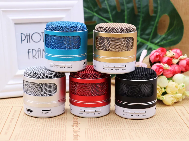 

wirelesss C8 LED glowing receiver Hands-free Music Player metal Bluetooth speaker For iPhone xiaomi Oppo and PC