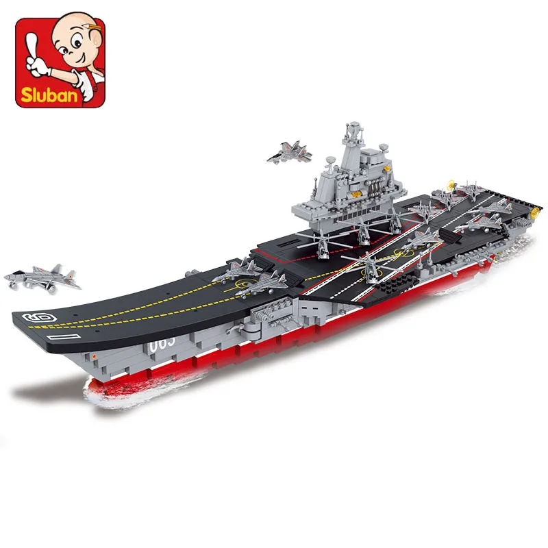 

Sluban building blocks 1:450 Aircraft carrier 4 Antisubmarine helicopters 4 Stealth aircrafts 4 fighter planes 4 patrol yachts