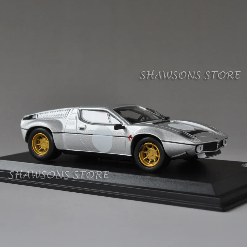 

LEO Models Toys 1:43 Vintage Racing Car Maserati Bora Group 4 Replica Collections