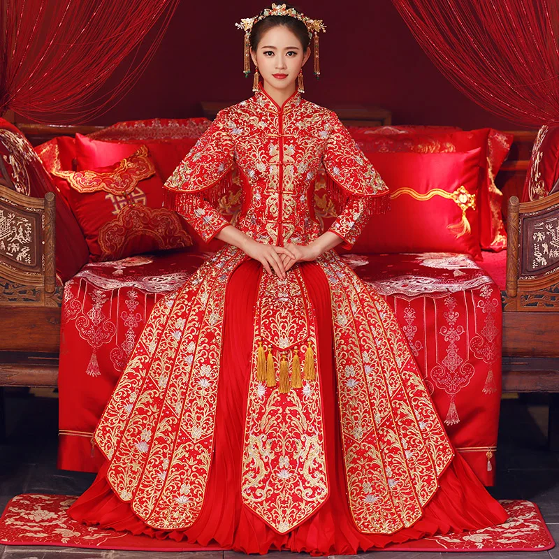 

Vintage Female Mandarin Collar Cheongsam Flower Rhinestone Qipao Ancient Bride Wedding Dress Chinese Women Marriage Set Vestidos