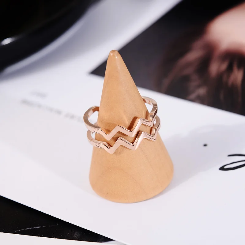 

YUN RUO Fashion Simple Double Wavy Ring Couple Rose Gold Color Woman Birthday Gift Party Titanium Steel Jewelry Never Fade 2019