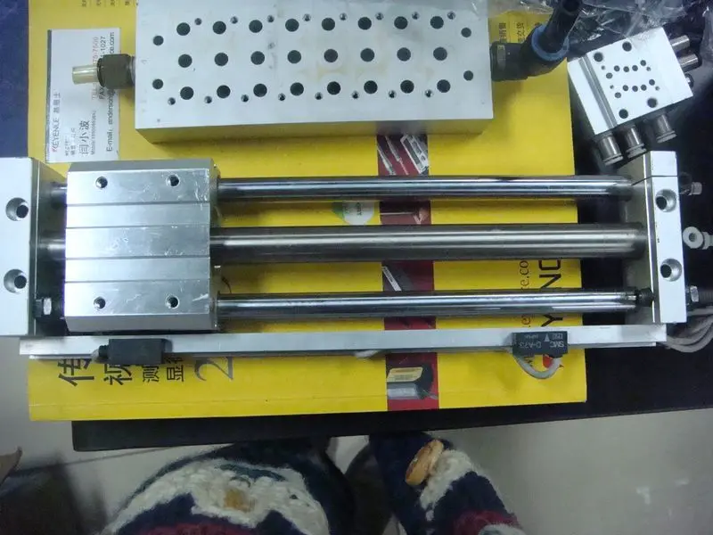 

[SA] Positive! Goods in stock SMC no rod cylinder CDY1S15H-180B 8 into a new spot 1