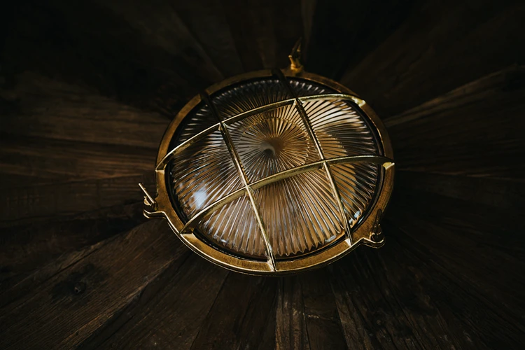 25