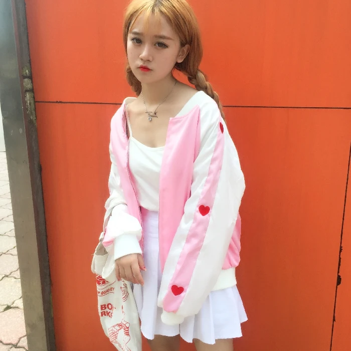Japan Style Harajuku Jackets Love Embroidery Streetwear 2018 Autumn Basic Coat Boyfriend Pink Bomber Jacket Women Chaqueta Mujer Japan Style Harajuku Jackets Love Embroidery Streetwear 2018 Autumn Basic Coat Boyfriend Pink Bomber Jacket Women Chaqueta Mujer