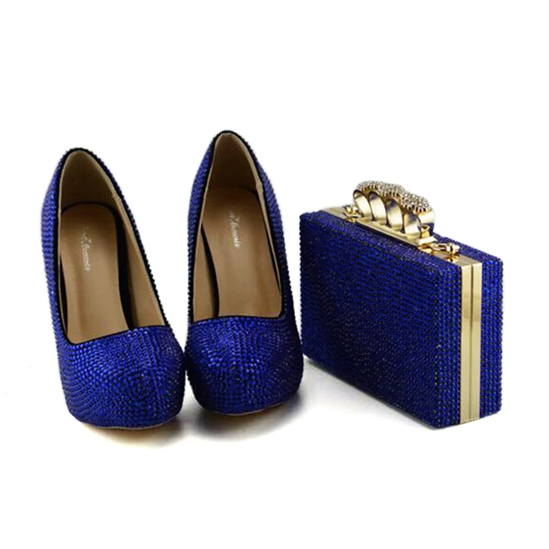 Женские вечерние туфли-лодочки ручной работы со стразами, королевские синие свадебные туфли со стразами и сумочкой в комплекте, вечерние модельные туфли с сумочкой