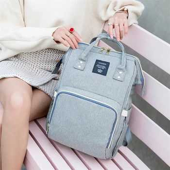 

Multi-function Mommy Bag Shoulder Bag Diaper Backpack Maternity Travel Nappy Backpack With USB Interface