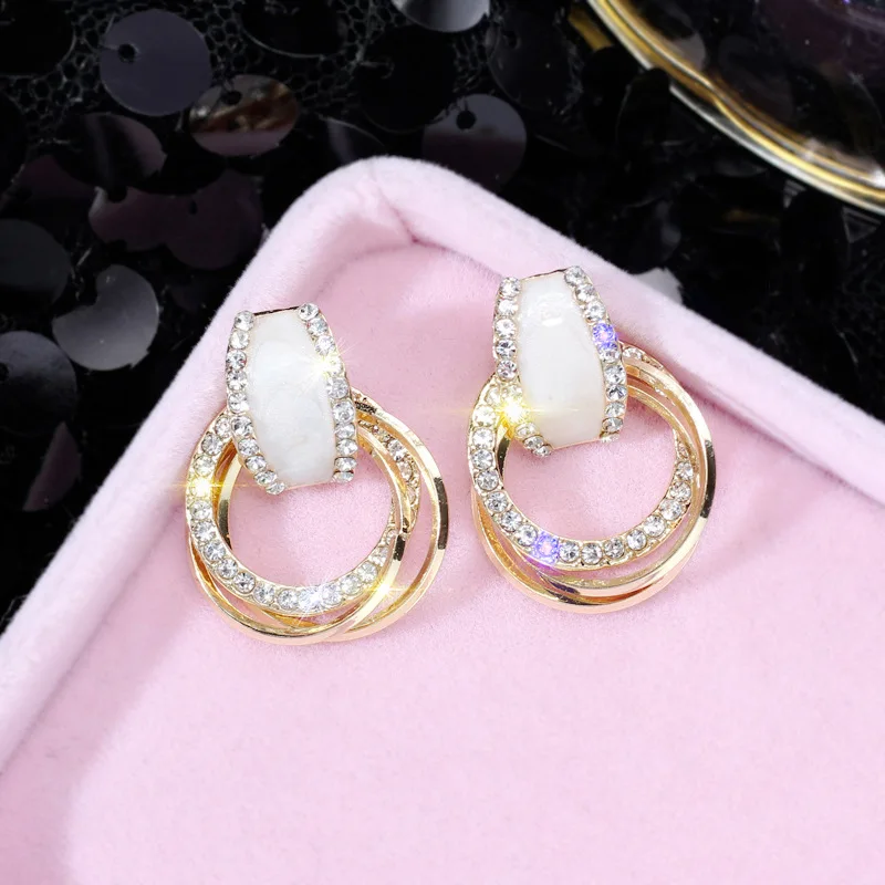 

FYUAN Classic Shell Stud Earrings Rose Gold Small Circles Shining Rhinestone Earring For Women Jewelry Bijoux Gift