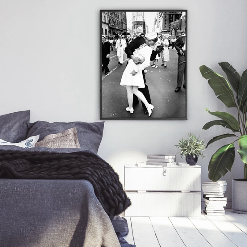 Size : 60x80 cm No Frame V-J Day In Times Square Plakat-Druck Kuss Wand-Kunst-Leinwand-Malerei Schwarz Weiß Bild Valentinstag Liebe Geschenk-Hauptraum-Dekor No Frame Size : 60x80 cm No Frame V-J Day In Times Square Plakat-Druck Kuss Wand-Kunst-Leinwand-Malerei Schwarz Weiß Bild Valentinstag Liebe Geschenk-Hauptraum-Dekor No Frame