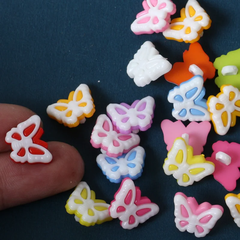 50PCs Mixed Decorative Animal Shank Plastic Buttons 1 Holes Sewing