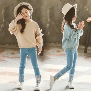 

New spring and autumn girls fashion suit big children's sleeves lace jacket + jeans suit children's two-piece children's sweater