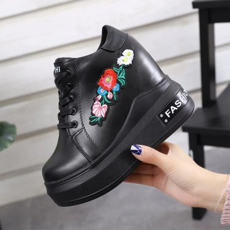 New-Winter-Ankle-Boots-High-Heels-Platform-Leather-Woman-Boots-Wedge-Sneakers-Women-Vintage-Embroidery-Footwear (1)