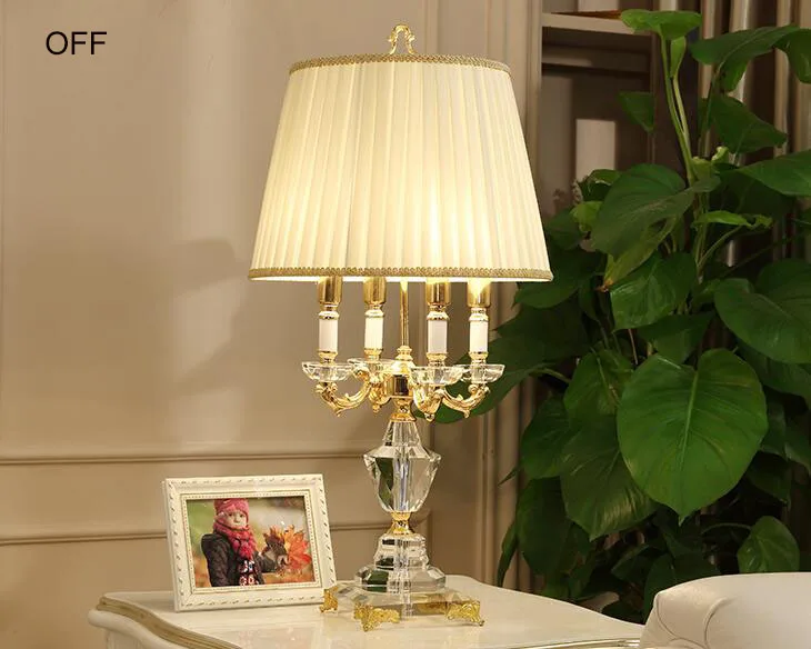 Классический Европейский Кристалл Настольная лампа освещения для спальни ночники Роскошные модная обувь, украшенная стразами настольная лампа Наименование товара: светодиодный лампы