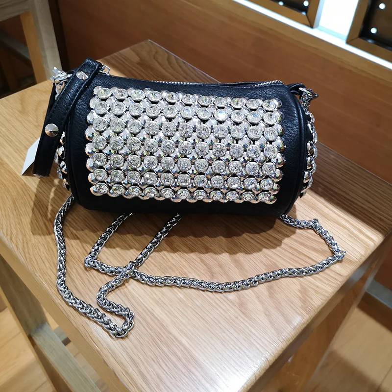 Роскошная Модная женская сумочка с бриллиантами, женская маленькая сумка с заклепками, черная кожаная сумка через плечо, цилиндрическая сумка-мессенджер - Цвет: Серебристый
