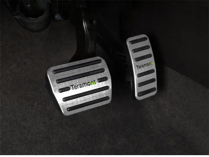 Depress brake pedal туарег