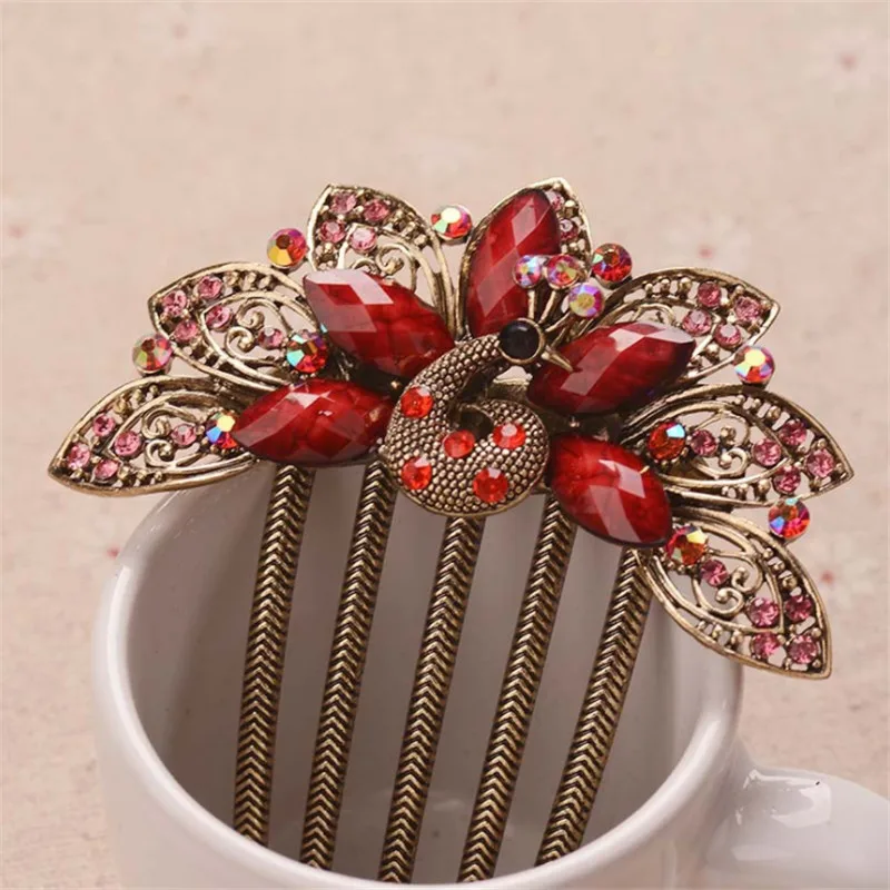 

Beautiful Peacock Hair Combs Top Hair Jewelry Gifts Gold Metal Hairpin Resin Crystal Vintage Hair Clip Wedding Hair Accessories