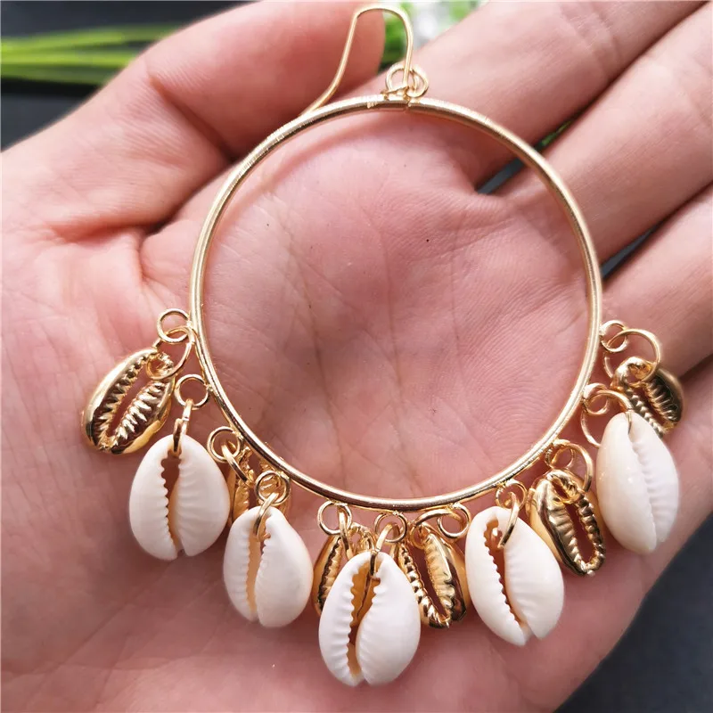 

HIYONG 2019 New Fashion Gold Color Metal Shell Earring for Women Circle Statement Earrings Exaggerated Tassel Beach Jewelry