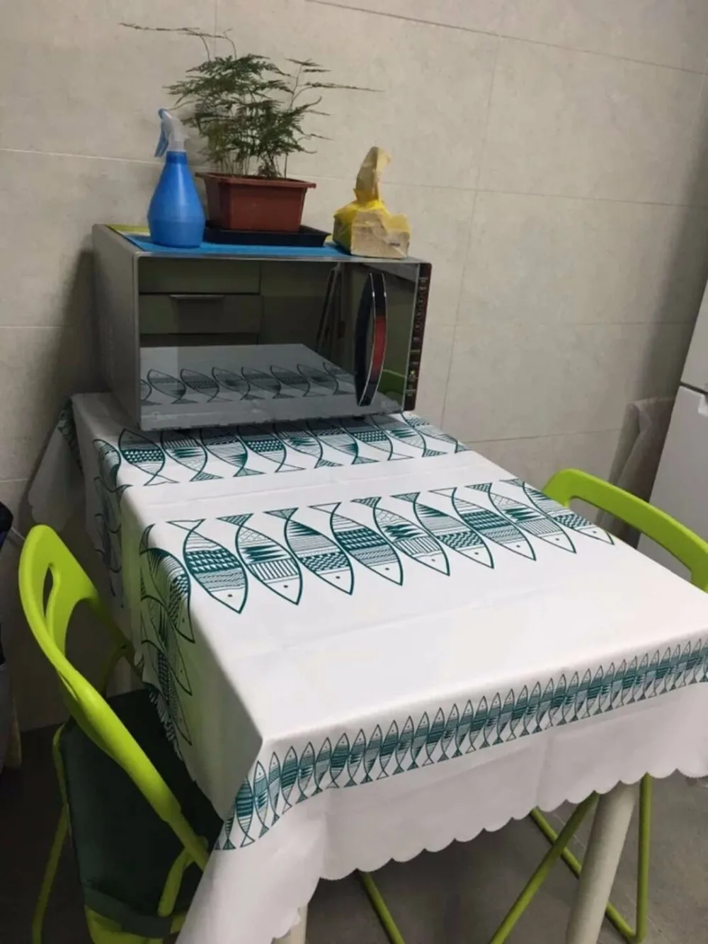 821305316891285587