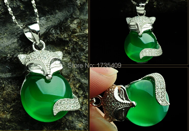 

Pure 925 Sterling Silver Green Chinese 100% Natural /Jadeite Fox Pendant With Certificate