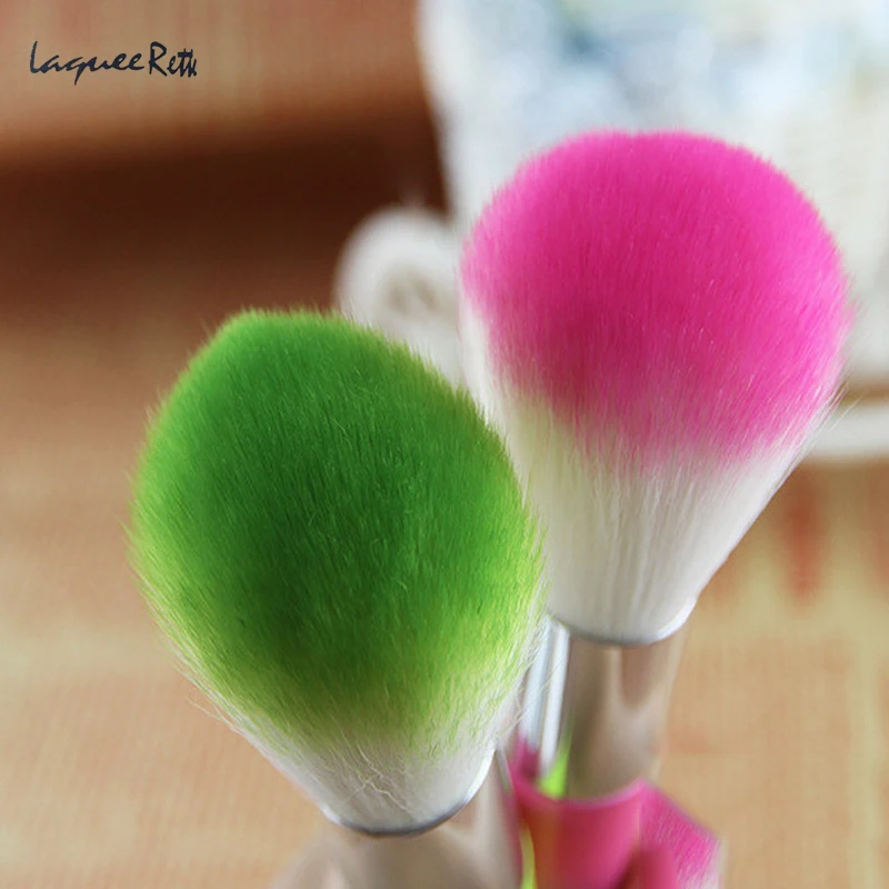 nail brush cleaner