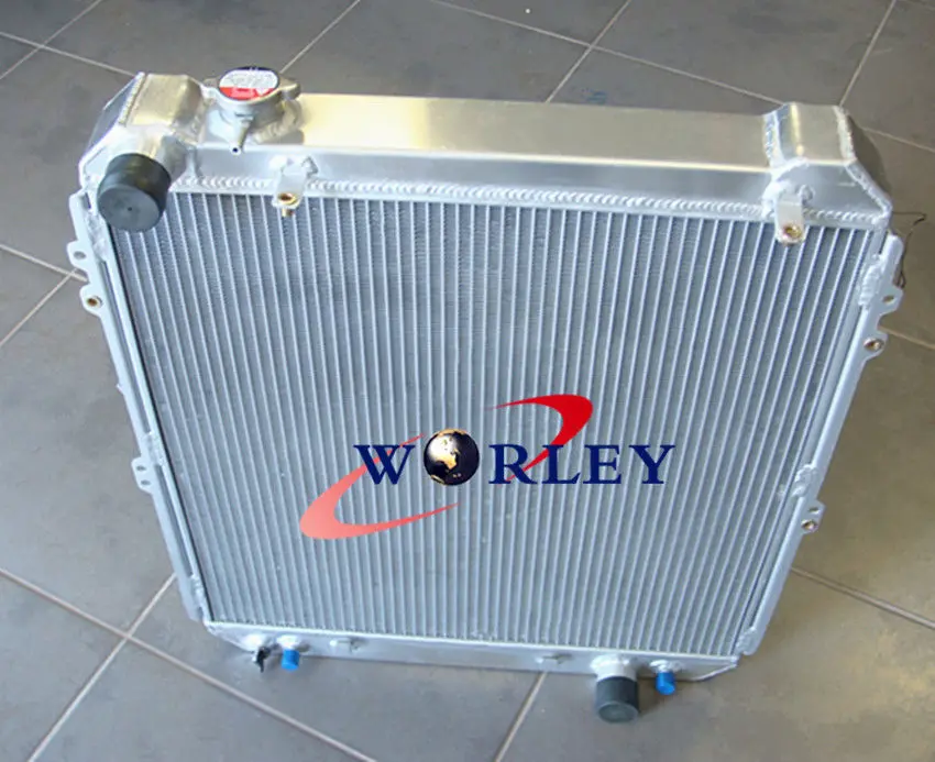 3 ROW Hi Perf Aluminum Radiator for Toyota Hilux surf KZN130 1KZ TE 3.0