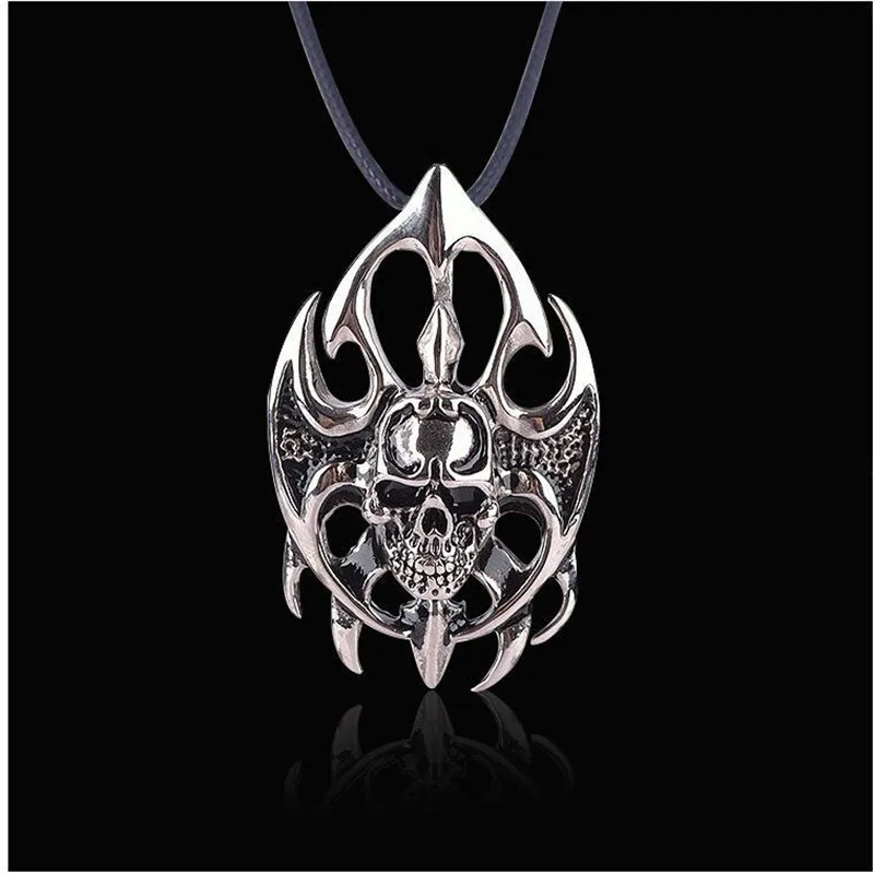 

Punk Antique Silver Flame Skull Pendant Necklace Black Leather Rope Gothic Retro Necklaces For Male Biker Jewelry Homme