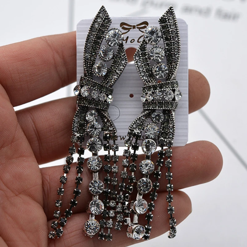 

Vintage Baroque Style Crystal Bowknot Earrings For Women Fashion Jewelry 2019 Rhinestone Tassel Earing Brincos Accessories Gifts