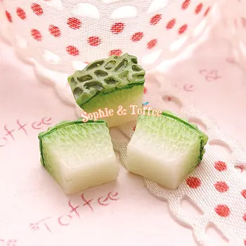 

50pcs/lot resin Tiny Musk Melon Fruit Miniature / 3D Nail Art Supplies