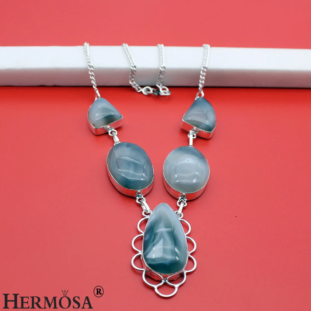 

Hermosa Jewelry FASCINATING CHALCEDONY 925 Sterling Silver Necklaces 19 inch MK181