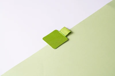 Креативные кожаные самоклеющиеся наклейки на карандаш наклейка универсальная ручка держатель для блокнотов журналов клипбордов - Цвет: Зеленый