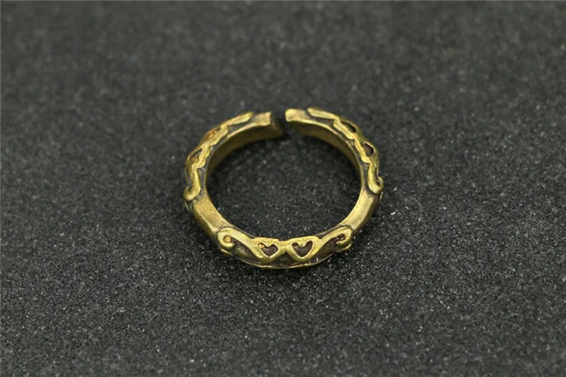 Brass Vintage  Pattern Key Rings (4)