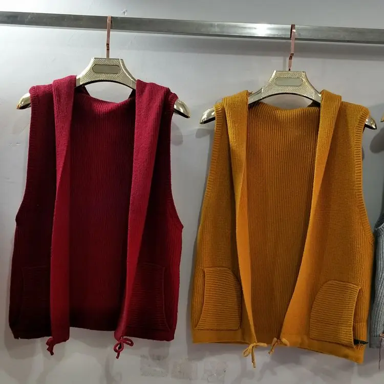 Women Cardigan vest 2017 Spring Autumn Fashion Knitted Wool Hooded Sleeveless Women Sweaters casual coats Pockets waistcoat 1804