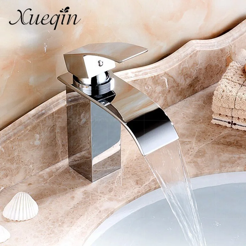 Billige Xueqin Bad Wasserfall Becken Waschbecken Wasserhahn Chrome Polnischen Einzigen Griff Einzigen Loch Mischbatterie Deck Montiert Kalt Und Warmwasser