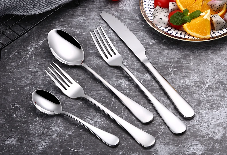 silverware set