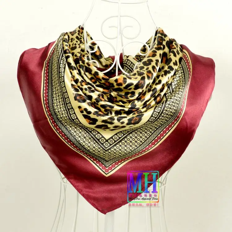 Элегантный женский большой квадратный шелковый шарф с принтом, 90*90 см, модный весенний и осенний серый и фиолетовый Шелковый шарф из полиэстера, шаль - Цвет: leopard wine red