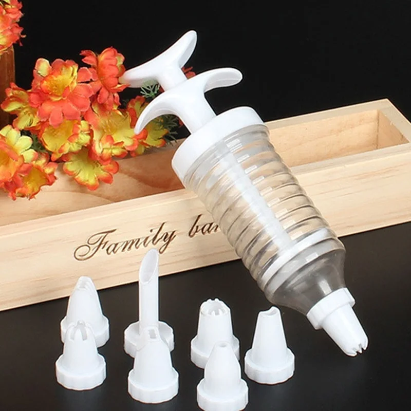 

Chic Nozzles Icing Dessert Cake Decorating Tool Set Piping Syringe Modelling Tools 8 Pcs Nozzles Bakeware Tools