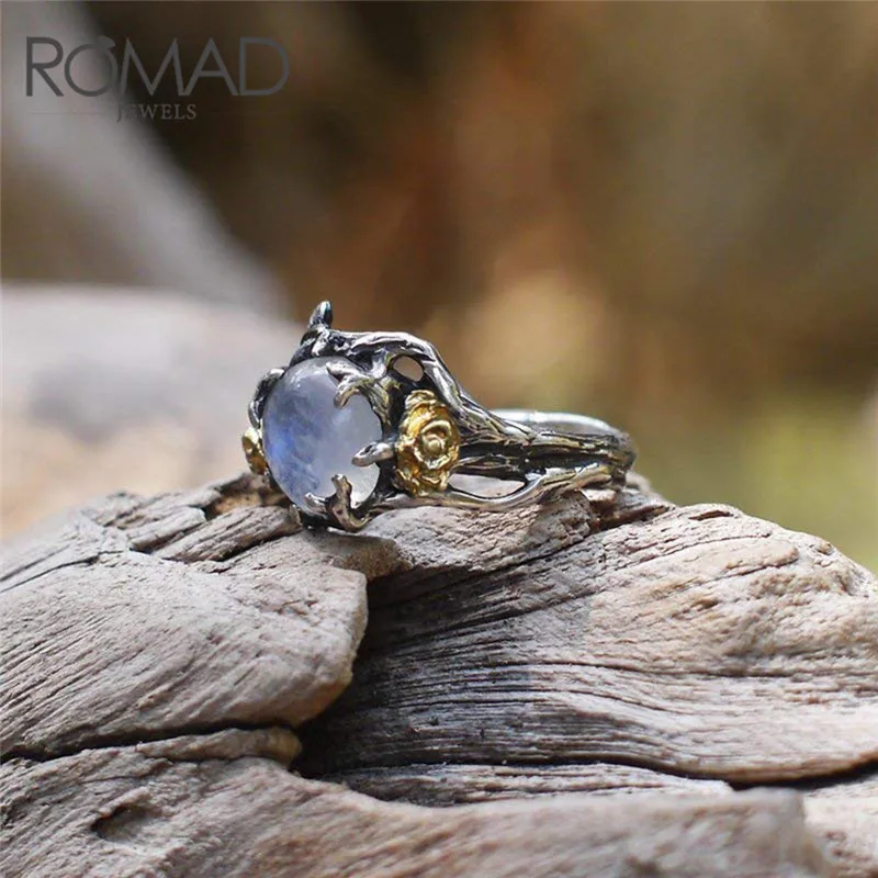 

Handmade Vintage Opal Crystal Engagement Ring for Women Fashion Flowers Wedding Statement Finger Rings Lovers Jewelry Gift D3