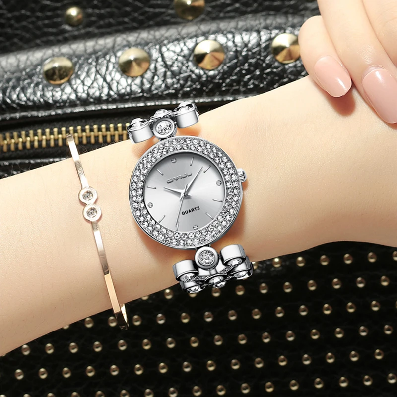 

Women Watches Elegant Rhinestone Fashion Quartz Wristwatches Ladies Summer Luxury Stainless Band Traveling Watch CRRJU Relojes