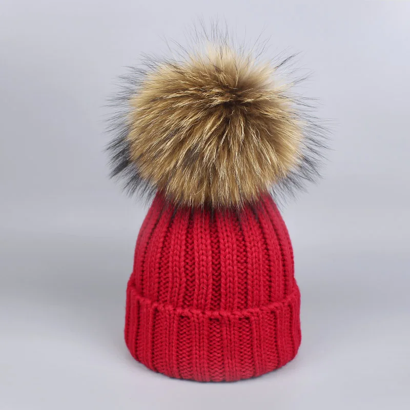 Hat Red Г. Шапка с помпоном для девочек, теплые вязаные с помпоном из меха, шапка с помпоном и шарф, комплект, детская зимняя шапка с помпоном из натурального меха енота, Skullies - Цвет: Hat Red
