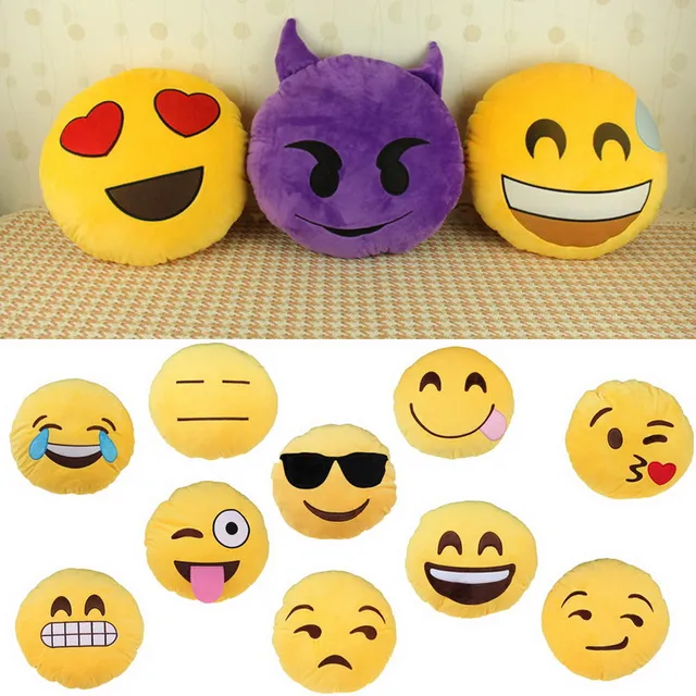 Download 550 Koleksi Gambar Emoticon Cinta  Gratis
